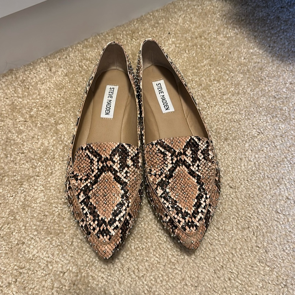 Steve Madden Flats